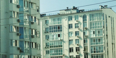 Осеннее ралли на рынке аренды квартир: за сколько можно снять недвижимость в Симферополе и Севастополе?
